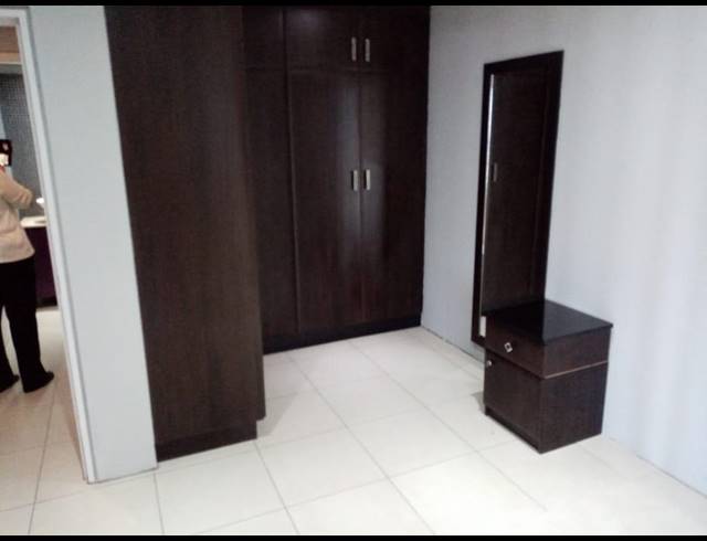 2 BEDROOM APARTMENT TO LET IN POINT WATERFRONT